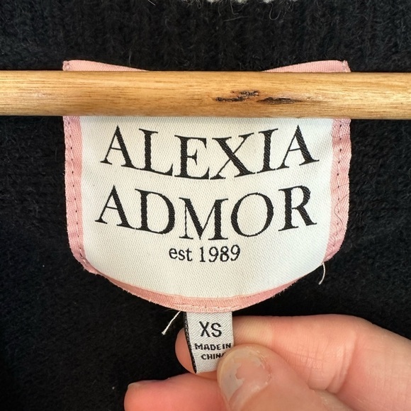 Alexia Admor Cathrine Button Front Knitted Sweater Cardigan XS - Picture 4 of 7